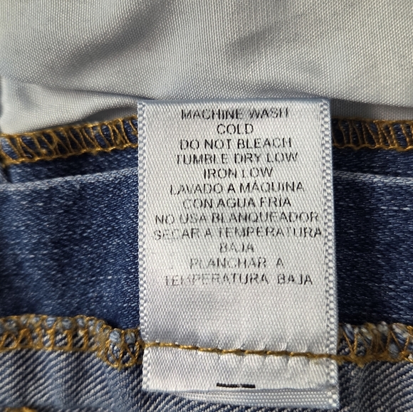 Love Tree Denim Overall Shorts Shortalls Raw Hem Cuff Shorts Women’s Size Large - Picture 13 of 14